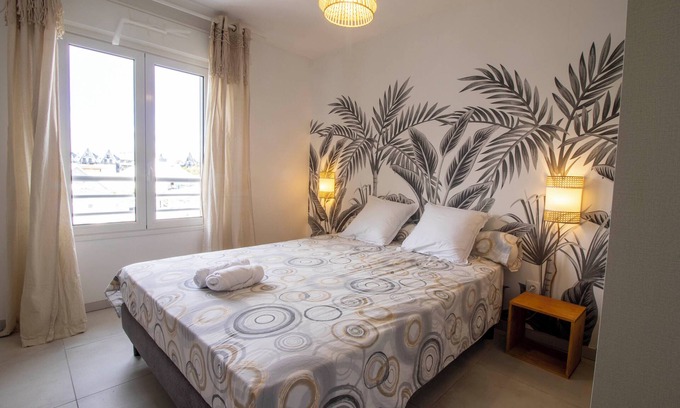 Etang Sale Les Bains Apartment | EVASION SAINT LEU, APARTMENT 100 M FROM THE SEA