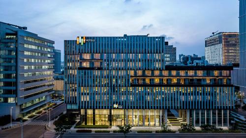 Pudong Hotel | EVEN Hotels Shanghai Expo by IHG