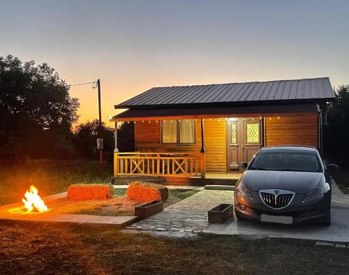 Otllak Cabin | EverGreen Escape in Berat