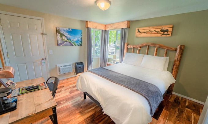 Libby Hotel | Evergreen Motel