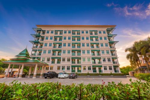 Ban Pa Yang Hotel | Evergreen Suite Hotel