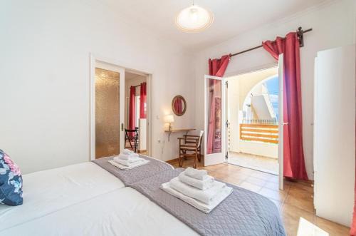 Kavos House | EVI - FAMILY APARTMENTS