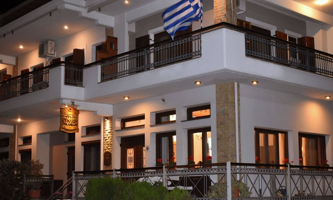 Elati House | Evilion Suites