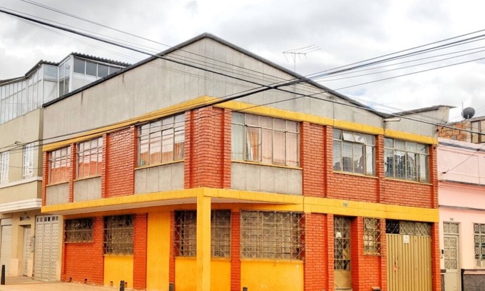 Barrios Unidos Bed & Breakfast | Excelente Ubicación- Acogedora Habitación Av. Chile