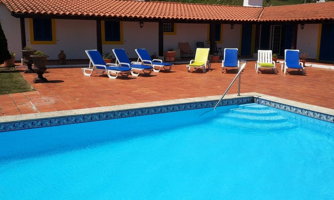 Sao Martinho do Porto Villa | Excellent Detached Villa for an Unforgettable Vacation