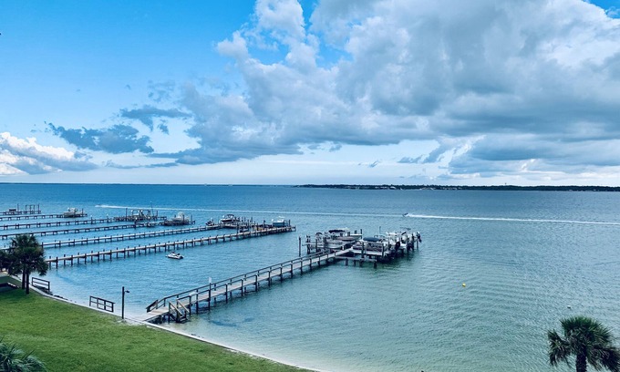 Pensacola Beach Condo | Excellent Rates, Waterfront & Many Amenities!