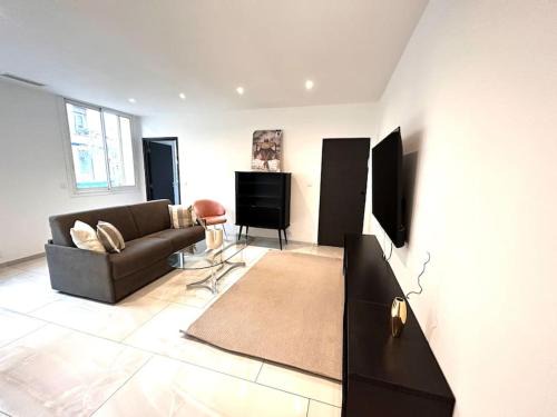 Saint-Raphael Apartment | Exception- 6 pers NEUF Hyper centre - Clim
