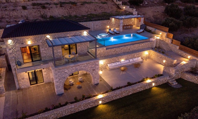 Falassarna Villa | Exceptional 3bd villa Bespoke, heated pool, jacuzzi, sauna, sea & sunset view