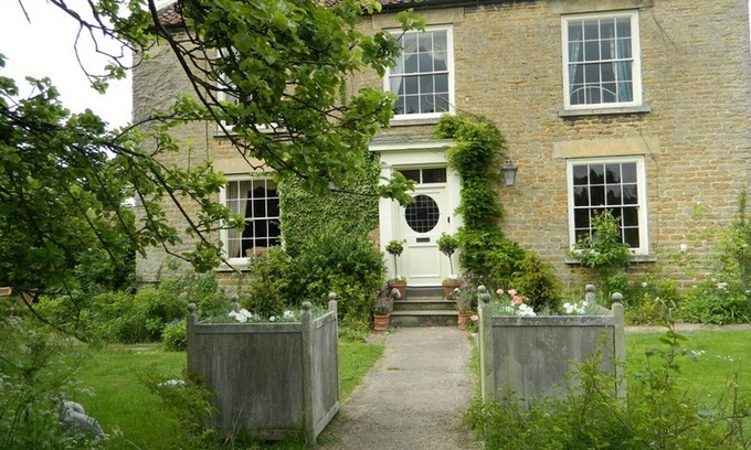 Potter Brompton Other | Exceptional, Grade II Listed Georgian Farmhouse