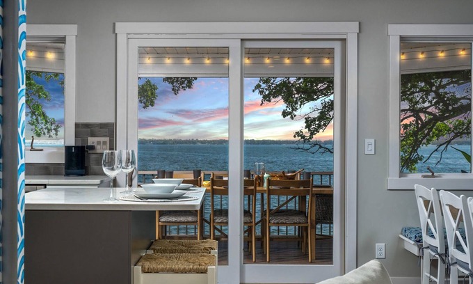 Spicer House | Exceptional Lakefront Getaway w/Hot Tub. Dogs ok!