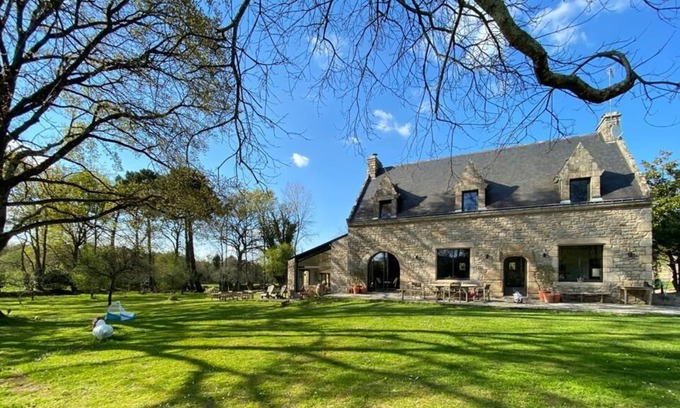 Crach House | Exceptional property-La Trinité a few steps away