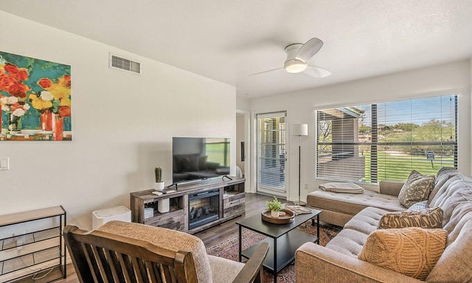 Tucson Condo | Exceptional upgrades makes for a perfect short or long term stay