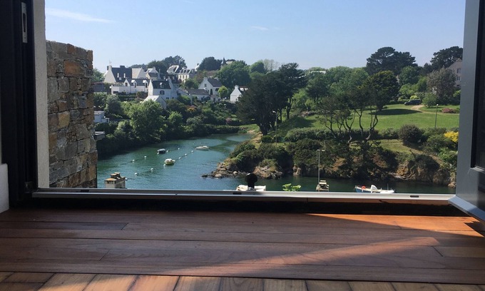 Doelan House | Exceptional view: House with large terrace and garden in Doelan