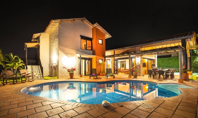 Quimbaya Villa | Exclusive 5 bedroom villa with private pool in Fincas Panaca