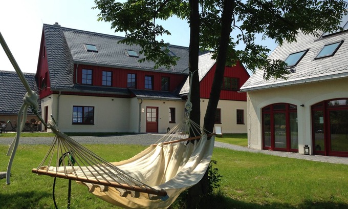 Geising House | Exclusive * 6 apartments for 12-27 persons To Bergwiese