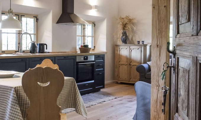 Wackersberg Apartment | Exclusive and spacious vacation with a panoramic mountain view