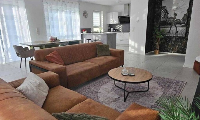 Schwedelbach Apartment | Exclusive apartment for 5