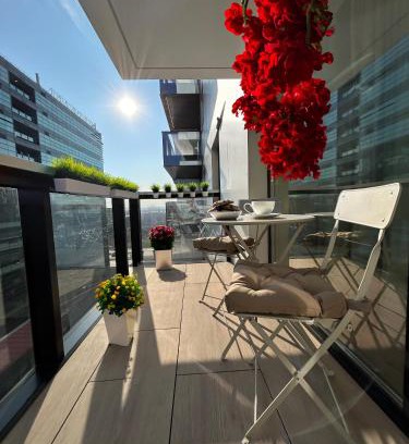 Pipera Apartment | Exclusive Apartment with Private Parking & Balcony - 01