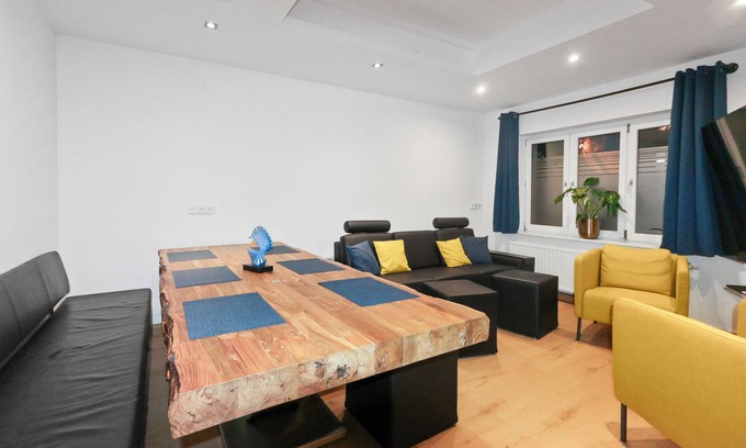 Friedrichstadt House | Exclusive bungalow! 4 rooms, 8 pers., 2 parking spaces