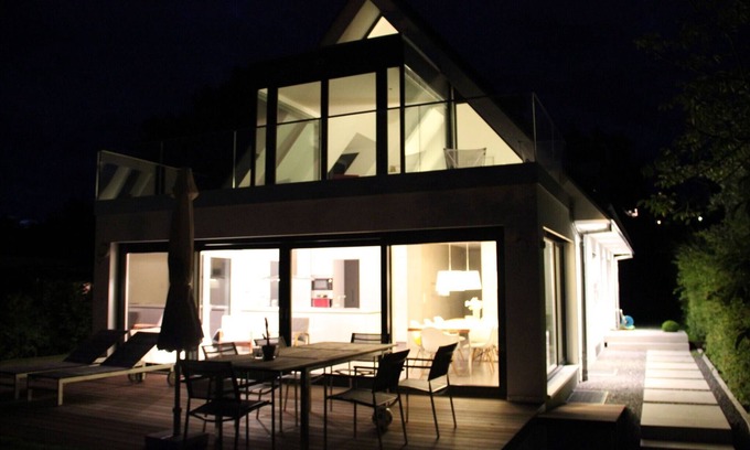 Hagnau House | Exclusive holiday home with a dream lake view directly on Lake Constance