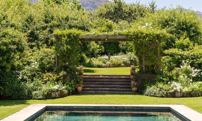 Franschhoek Villa | Exclusive luxurious 6 bedroom Villa in Wine Region Franschhoek South Africa