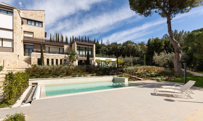 Perugia Apartment | Exclusive Perugia Getaway - Shared Pool & Parking