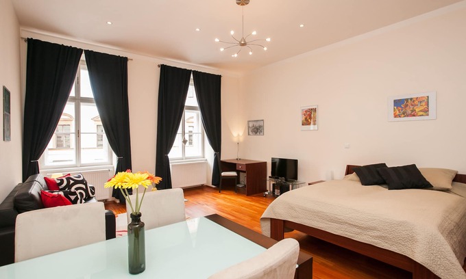 Hradcany Apartment | Exclusive PRAGUE CASTLE location- HISTORIC CENTER, quiet apt 1min walk to Castle