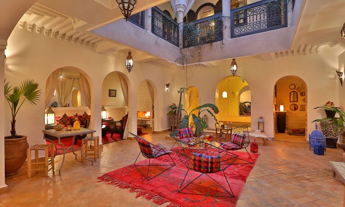 Zaouia Sidi Rhalem House | Exclusive Riad Couleur Médina with Heated Pools, Jacuzzi & Spa