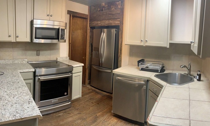 Downtown San Antonio Cabin | Exclusive Riverwalk Venue in the heart of downtown!