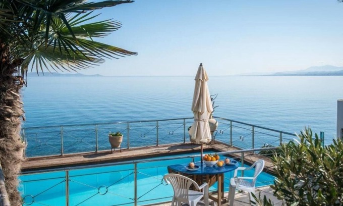 Palaiokastro Apartment | Exclusive Seaside Retreat Two-Bedroom Apartment with Ocean View