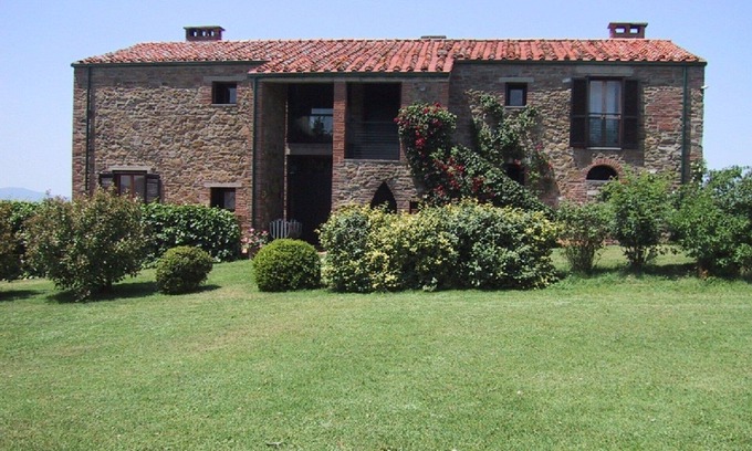 Citta della Pieve House | Exclusive Umbrian Farmhouse with Magnificent Estate and Private Pool