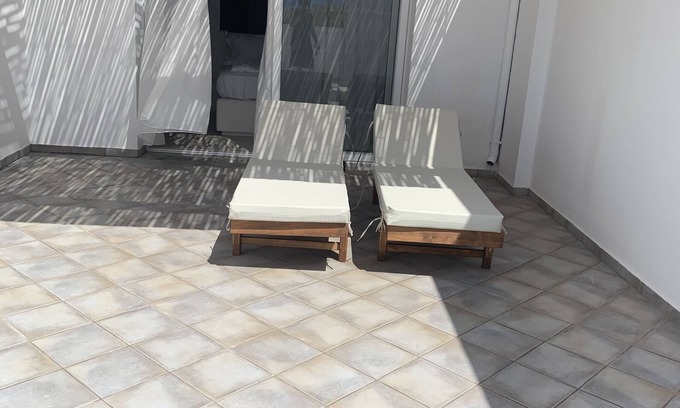 Loutraki Apartment | Executive Apartments and Suites