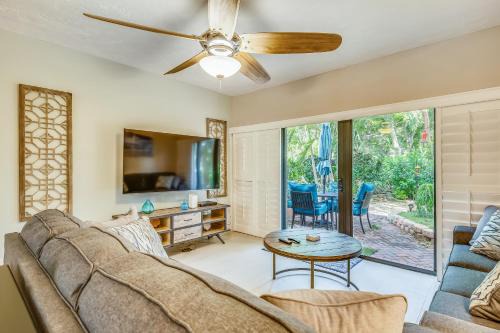 Islamorada Apartment | Executive Bay Club Condo M-1