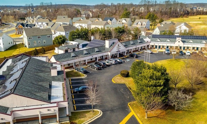 Upper Marlboro Hotel | Executive Inn And Suites