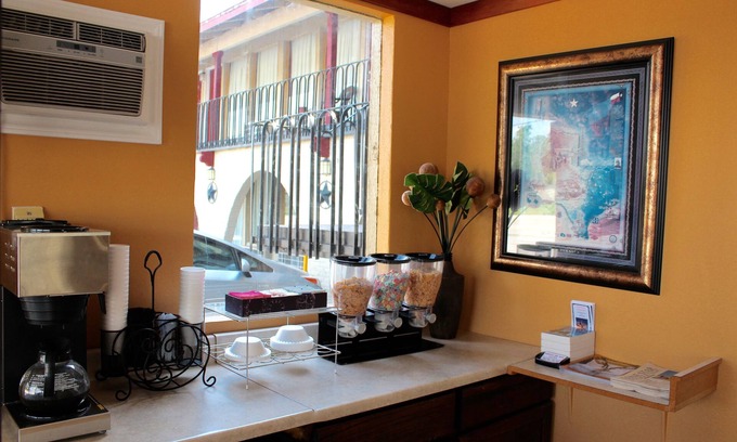 Goliad Hotel | Executive Inn and Suites