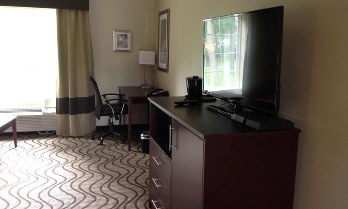 Jefferson Hotel | Executive Inn and Suites Jefferson