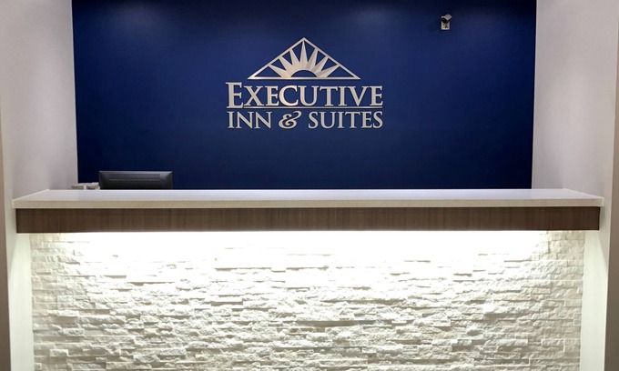 Joaquin Hotel | Executive Inn & Suites Joaquin
