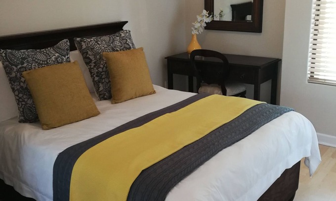 Centurion Apartment | ExecutiveTWELVE offer Luxury 1 or 2 bedroom apartment accommodation