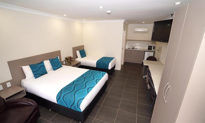 Griffith Hotel | Exies Bagtown