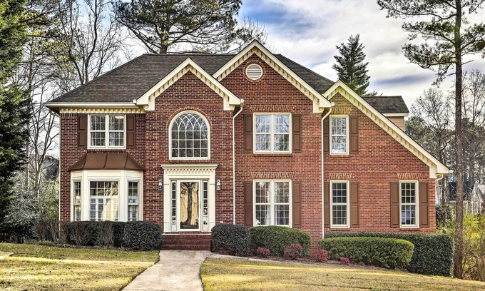 Lawrenceville House | Expansive Lawrenceville Home w/Private Backyard!