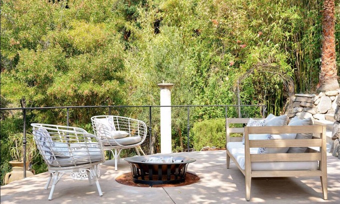 Crocker Highlands House | Expansive Majestic Oaks & Hills Getaway with high speed internet and office setu
