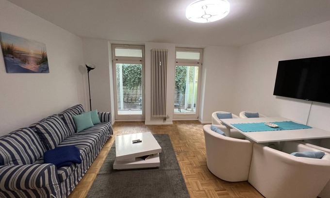 Ostliche Altstadt Apartment | "Experience Comfort and Relaxation in Our Apartment BERNSTEIN!"