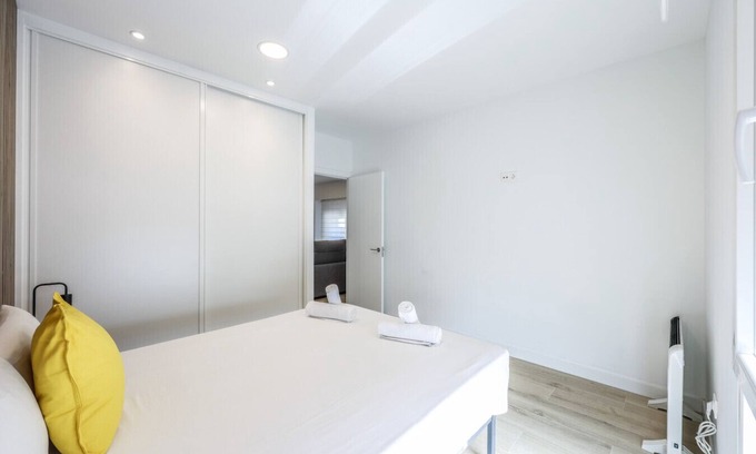 Colonia de la Prensa Apartment | Experience Madrid Like a Local - New Accommodation