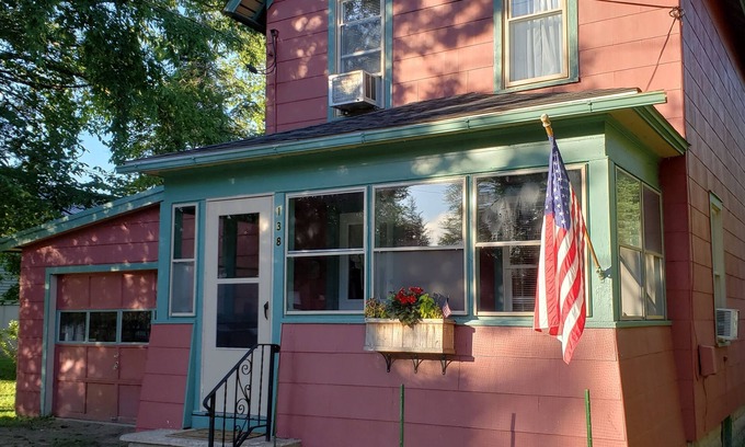 Old Forge House | Experience the best of Old Forge any season!