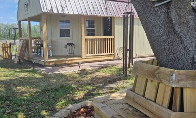 Groveland Other | Experience the simple life in our charming Mini Farm/Cottage house for rent.n