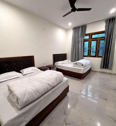 Kedarnath Hotel | Explore bharat
