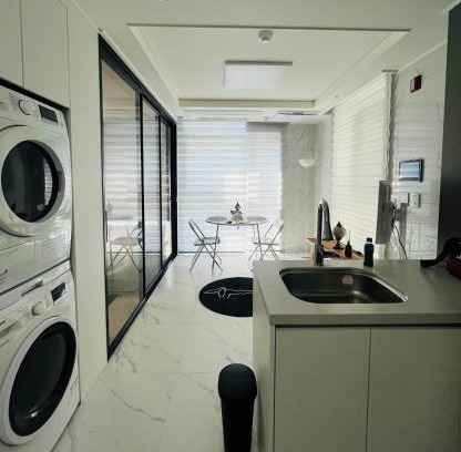 Sogong-dong Apartment | Explore Seoul on Foot lll Market to Palace lll Heart of the City