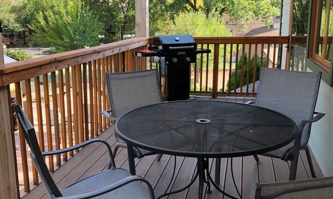 Zion National Park South Entrance House | Explore Zion NP! The Watchman View Haven & Tower