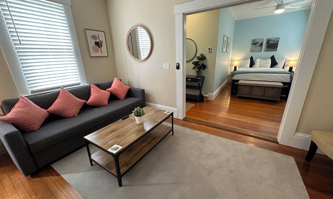Historic Hill Apartment | Exposed Brick 1 Bed/1 Bath/Pullout Sofa/Dog Friendly Large Suite (Sleeps 4) Downtown Newport