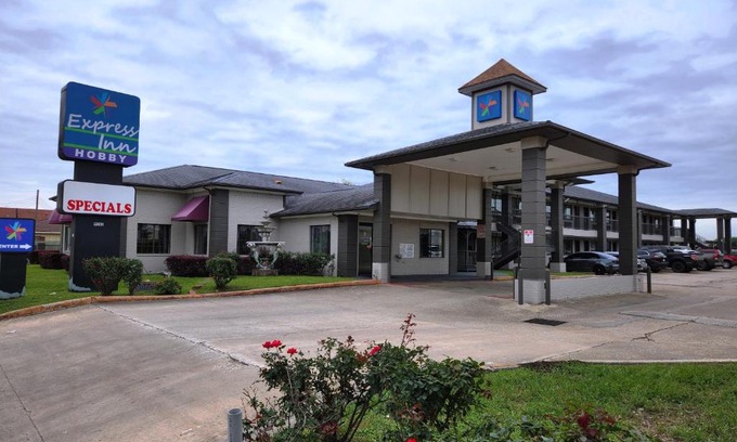 Southeast Houston Hotel | Express Inn Hobby Airport